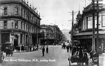 Image: Looking south along Cuba Street, Wellington