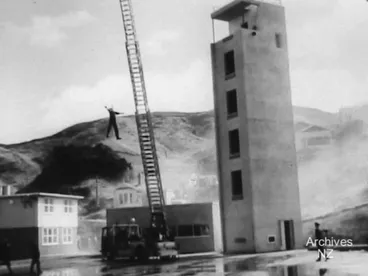 Image: Training firefighters