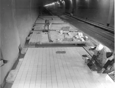 Image: Fletcher Holdings Ltd - Thorn Products Ltd: Christchurch-Lyttelton Road Tunnel