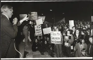 Image: Member of Parliament Gerald Wall addressing homosexual law reform supporters, Parliament grounds, Wellington, New Zealand