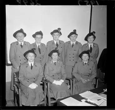 Image: Group of unidentified St John's Nursing superintendents