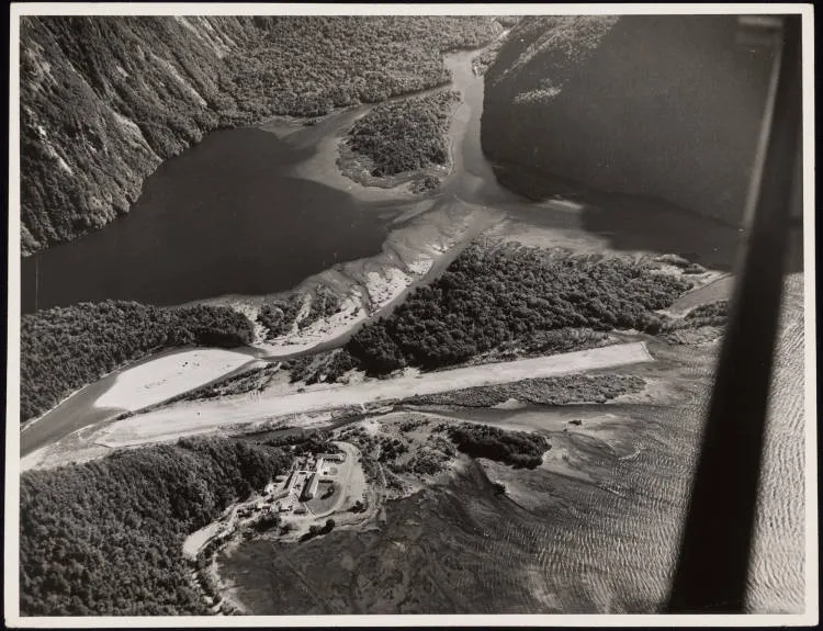 Milford Hotel, Milford Sound