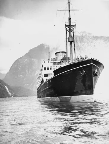 Image: The ship Wanganella in Milford Sound, 194-?