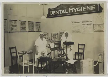 Image: Nurses Falconer and Anderson at the Dunedin segment of the New Zealand and South Seas International Exhibition