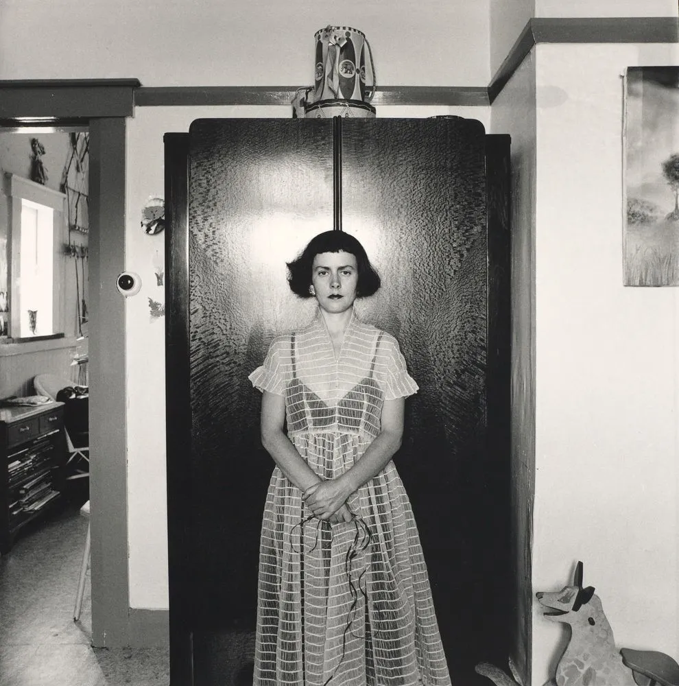 Jacqueline Fraser, Auckland, 1986. From the series: Artists' portraits.