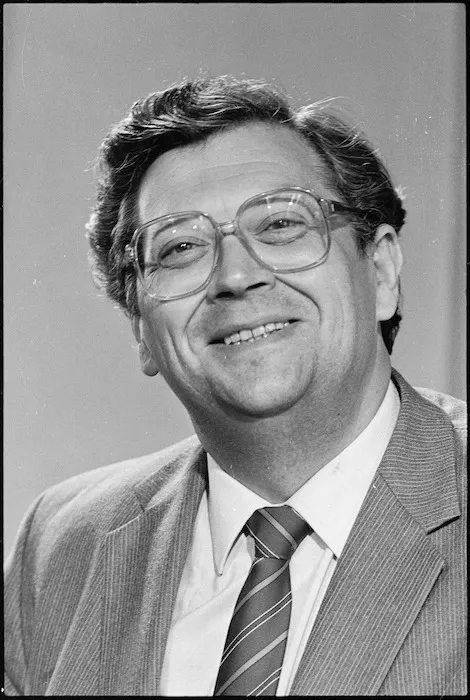 David Lange, Labour Party leader