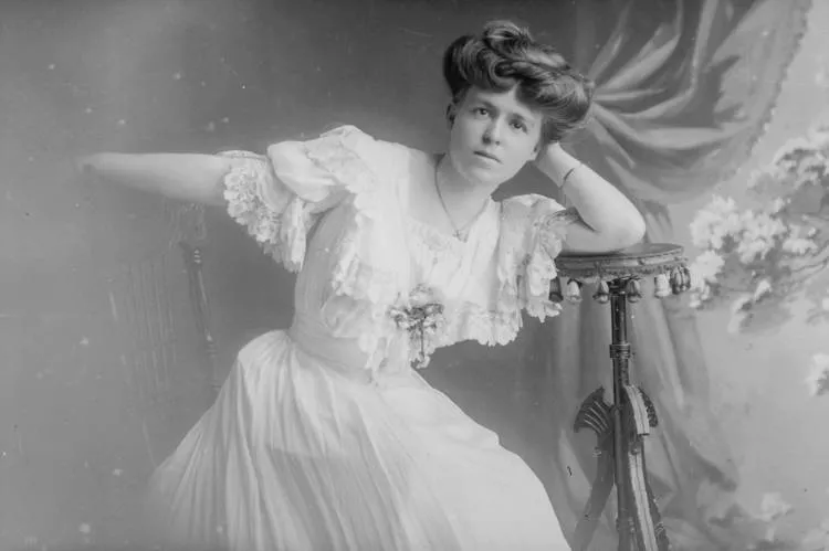 Miss Johnson, 1909