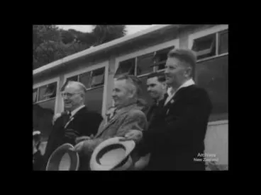 Image: Weekly Review No. 325 (1947)