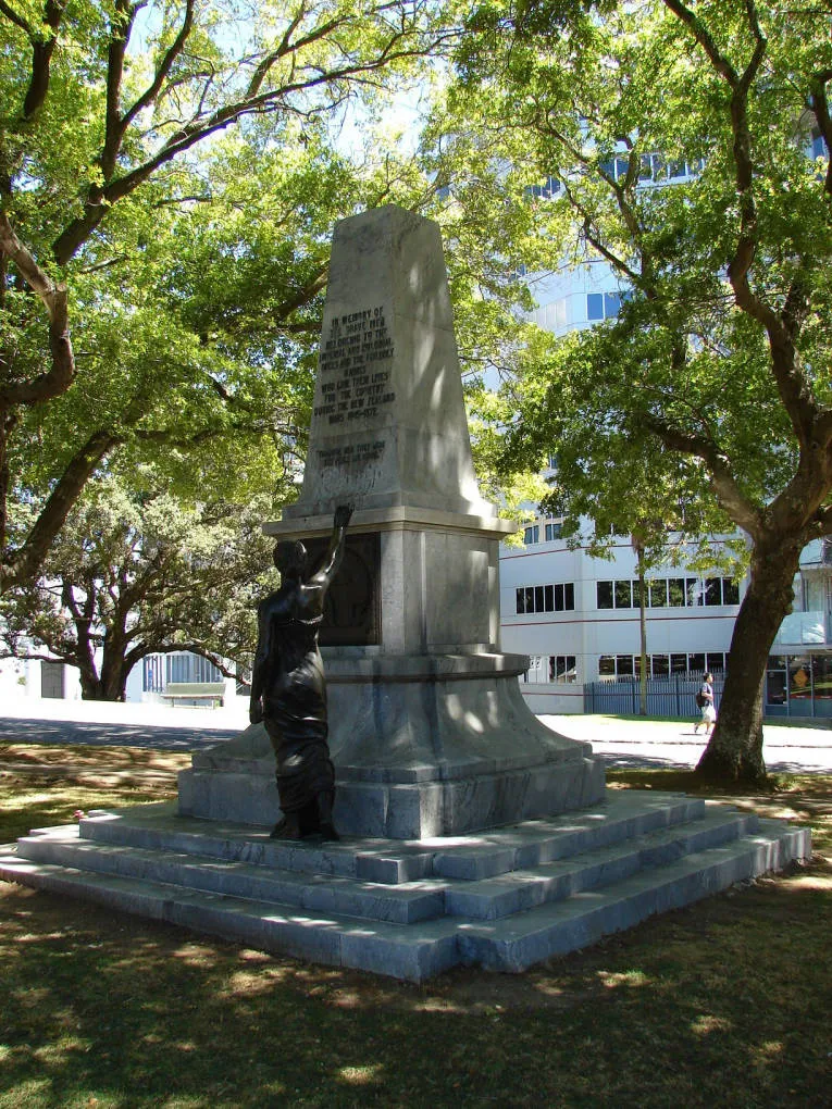 War memorial, Symonds Street, Auckland Central, 2014