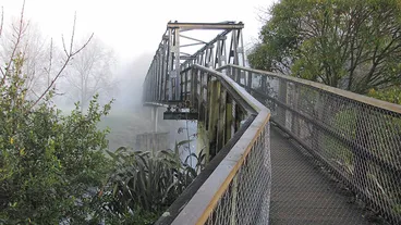Image: waikino bridge nz