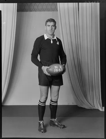 Image: Colin Earl Meads