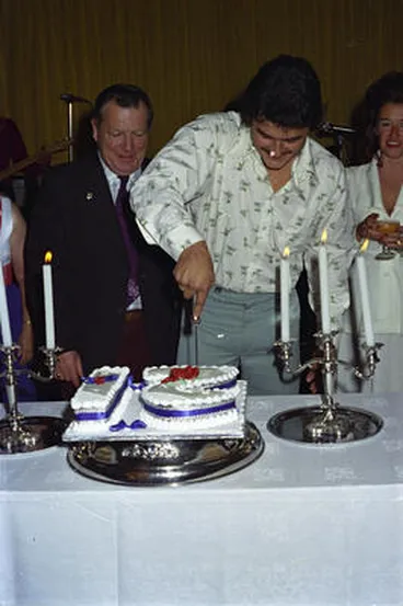 Image: Aro 21st [party]