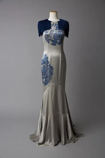 Image: Silver evening dress with blue willow print