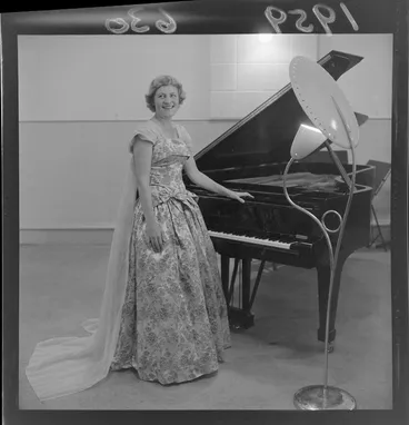 Image: Shirley Carter with a grand piano
