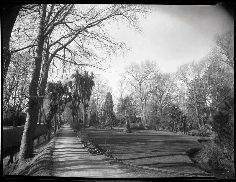 Wonderland garden, Oamaru Public Gardens