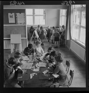 Image: Children in their new type classroom at Wainuiomata School, Wellington