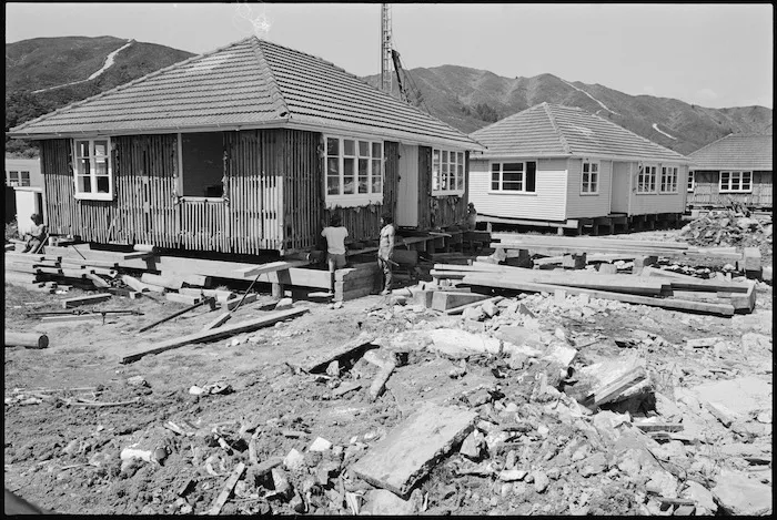 State houses in Strand Crescent, Naenae, undergoing re-piling - Photograph taken by Ian Mackley