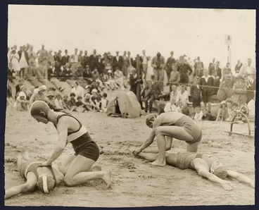 Image: Wahler Cup lifesaving competition, Island Bay, Wellington
