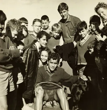 Image: Trolley time, Ōtāhuhu, 1966