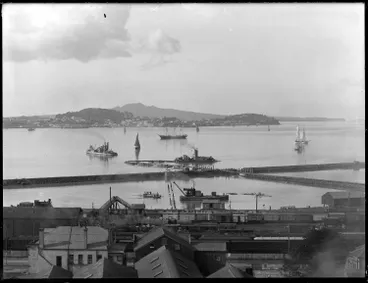 Image: Mechanics Bay and the Waitematā Harbour, 1913