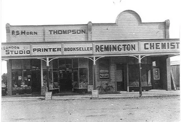 Image: Businesses, Oxford Street, Levin