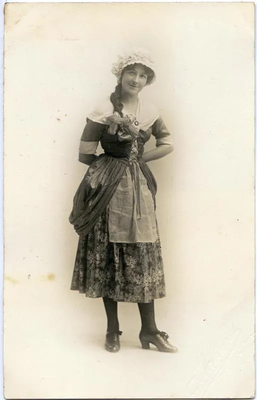 Oamaru Amateur Operatic Society production of "Les cloches de Corneville".