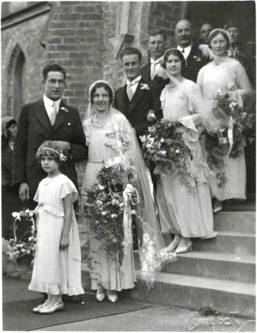Image: Wedding photo. Rosalie Leslie - flower girl.