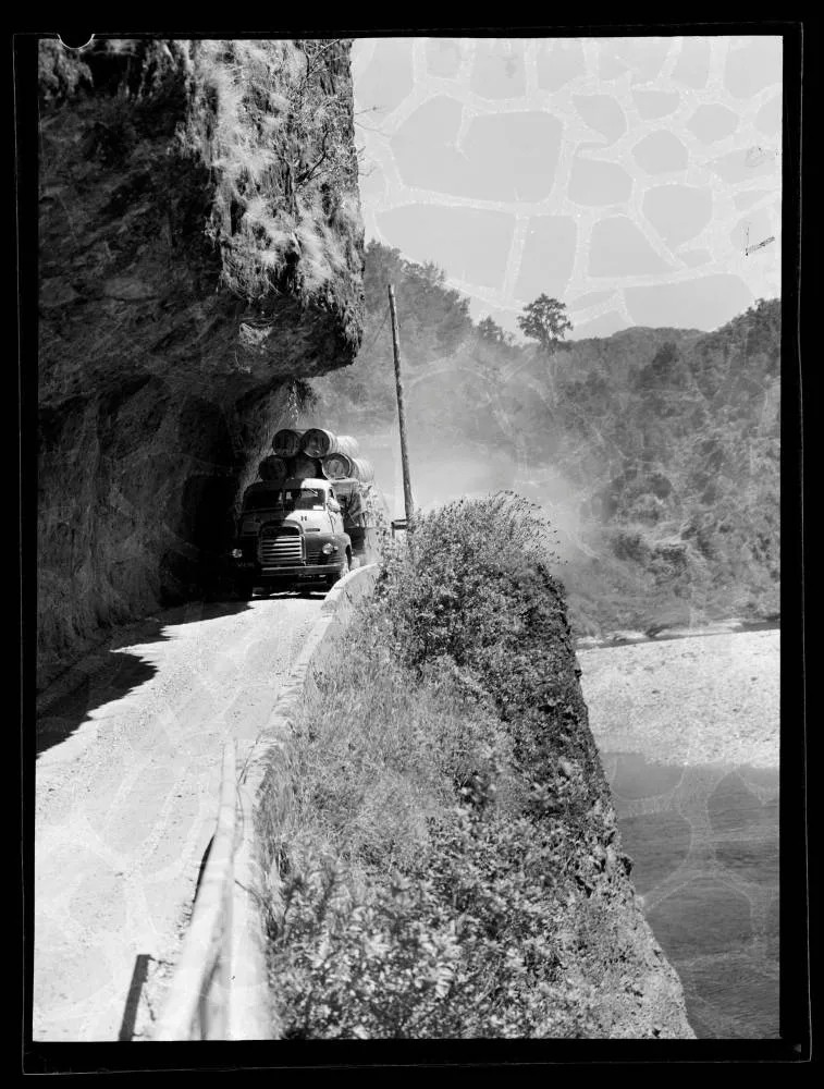 Hawks Crag, Buller Gorge