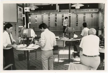 Stockbrokers at work Image: Stockbrokers at work