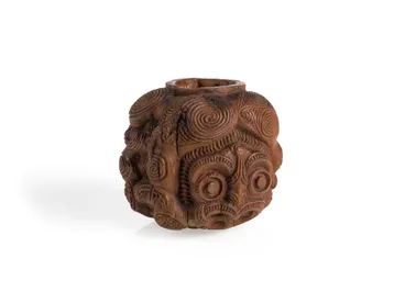 Image: Ipu ngārahu (pigment container)
