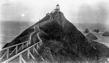 Image: Nugget Point, with path leading up to the lighthouse