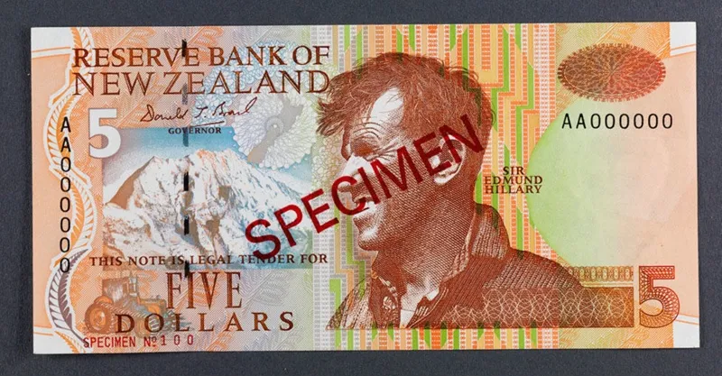Reserve Bank of New Zealand 1992 Five Dollars Fifth Series Specimen
