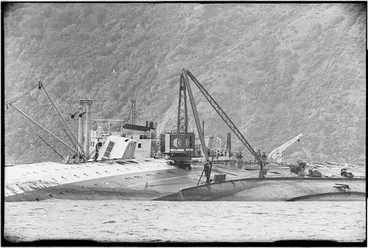 Image: Crane on the hull of the Wahine wreck, Wellington Harbour