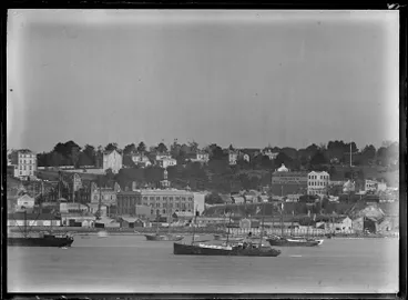 Image: Auckland waterfront and central city, 1901