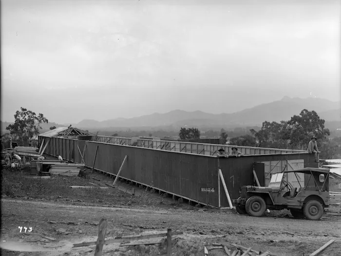 Works Services men constructing the 4th General Hospital at Dumbea, New Caledonia, during World War II