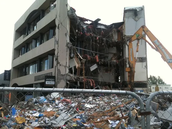 Demolition of 50 Victoria Street