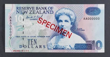 Image: Reserve Bank of New Zealand 1992 Ten Dollars Fifth Series Specimen