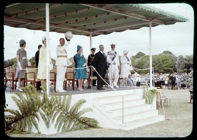 Queen Elizabeth II at Waitangi, 1963