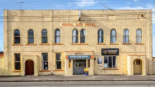 The Royal Oak Hotel Carterton