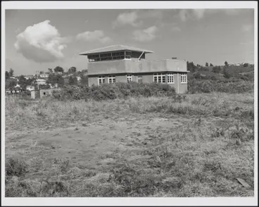 Image: Castor Bay Battery observation post, 1944