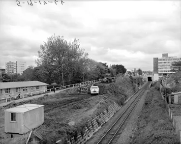 Image: Claudelands Bridge - road construction
