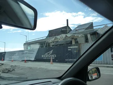 Image: Damaged Road Tunnel building (no canopy)