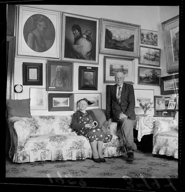 Image: Mr and Mrs V E Donald seated in their lounge, Masterton, New Zealand