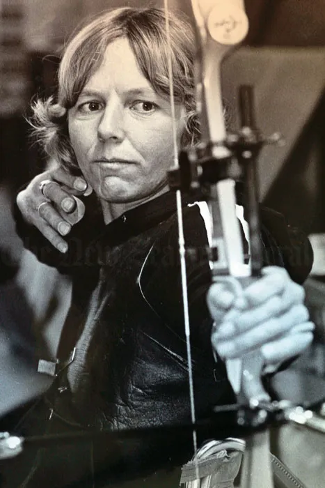 Neroli Fairhall, 1984