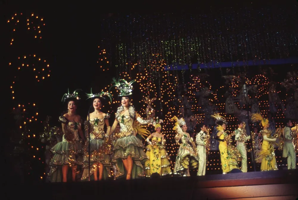 Japan Series: Osaka Takarazuka Review