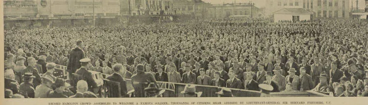 Thousands of citizens hear address by Lieutenant-General Sir Bernard Freyberg, V.C.