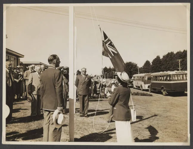 British Empire Games, Canadian team arrival, Ardmore, 1950