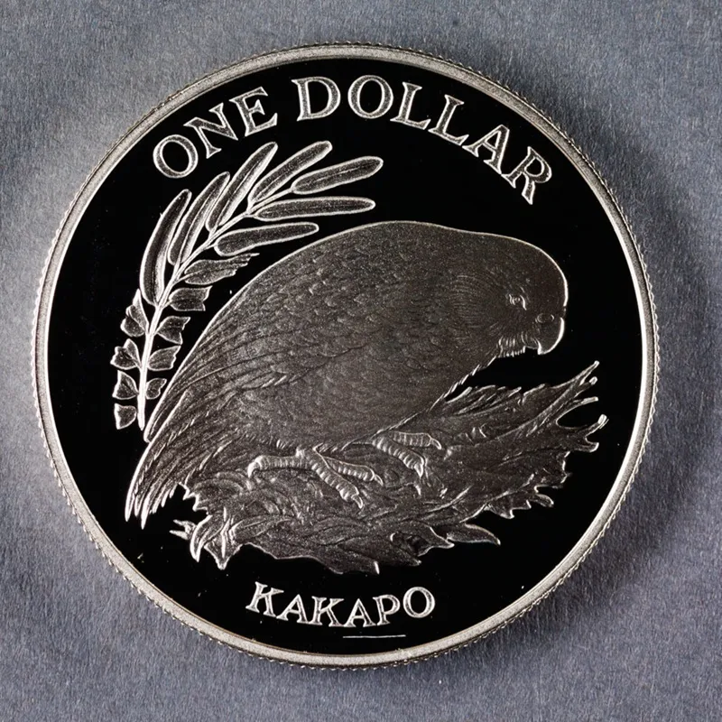 Reserve Bank of New Zealand 1986 One Dollar Kakapo