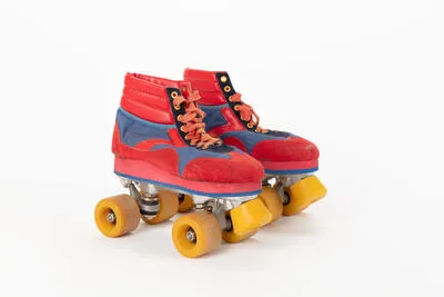 skates, roller