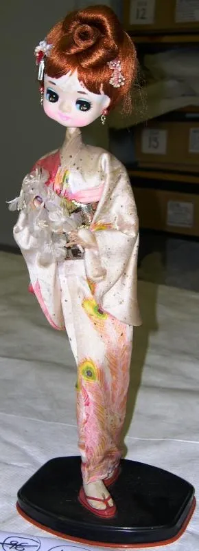 Doll - Japanese (Standing)